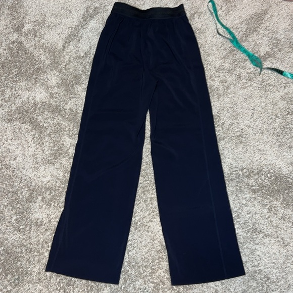 TED BAKER LONDON Pintuck Straight Leg Trouser Pant Amalia size 0 NAVY - Picture 10 of 16